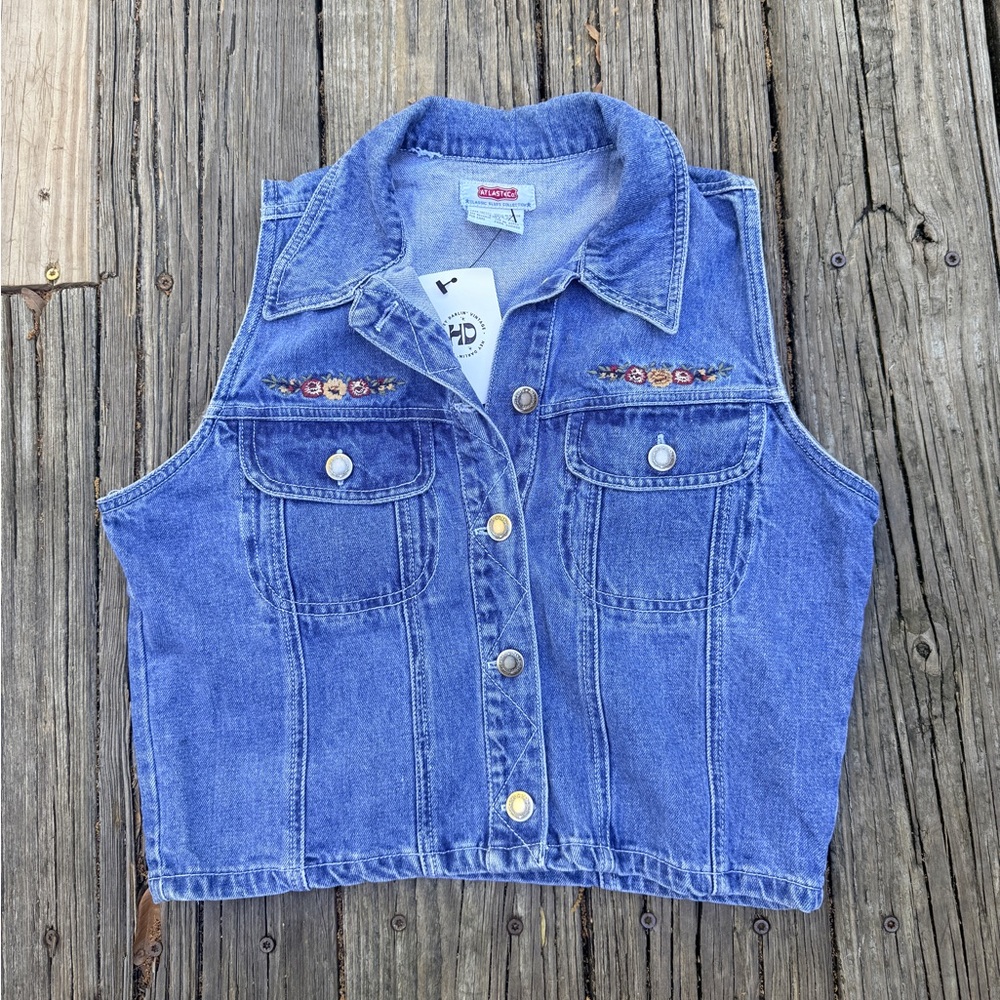90s At Last & Co Denim Jean Floral Embroidered Vest